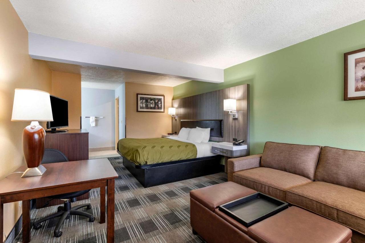 Quality Inn Madras Exterior photo