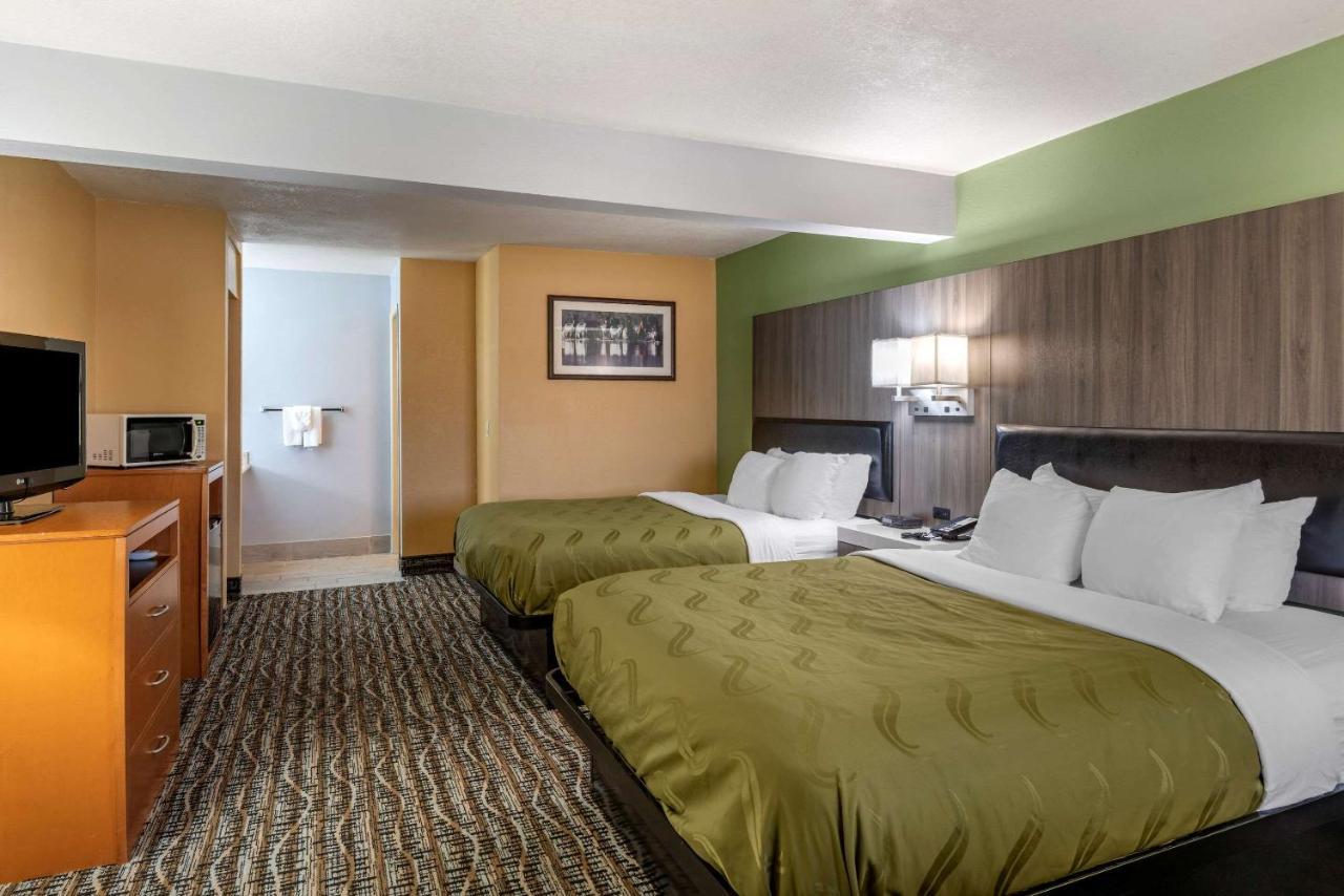 Quality Inn Madras Exterior photo